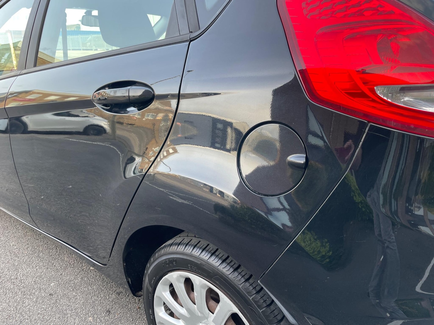 Used Ford Fiesta 2012 for sale - 77559677: Photo 60