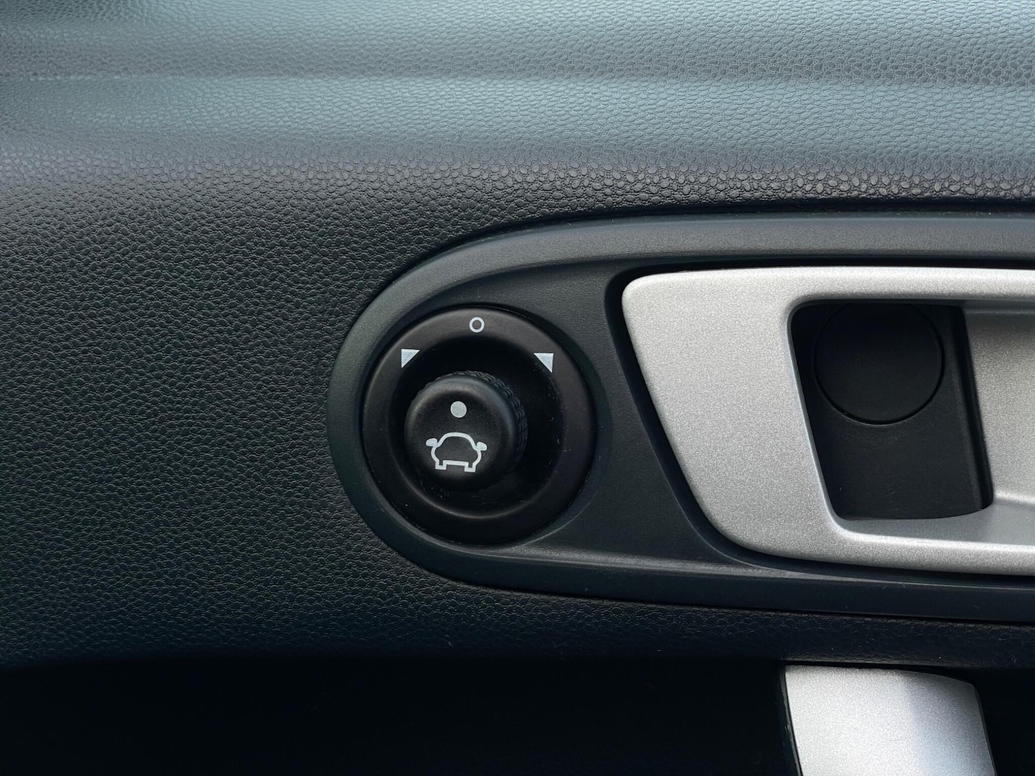 Used Ford Fiesta 2012 for sale - 77559677: Photo 69