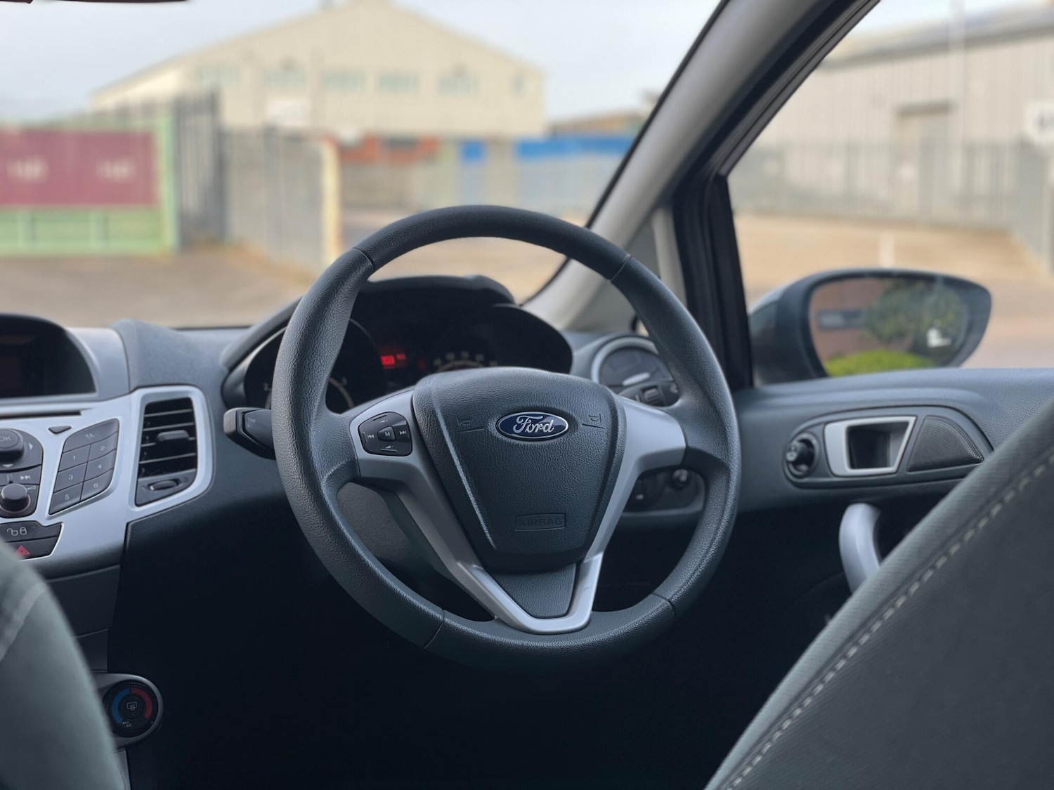 Used Ford Fiesta 2012 for sale - 77559677: Photo 75