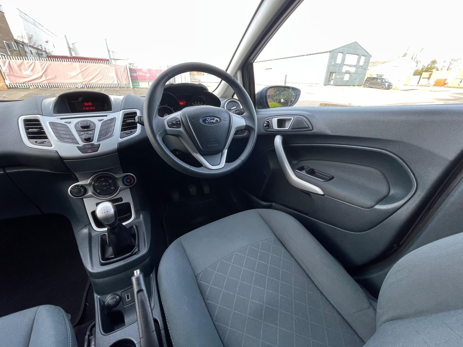 Used Ford Fiesta 2012 for sale - 77559677: Photo 77