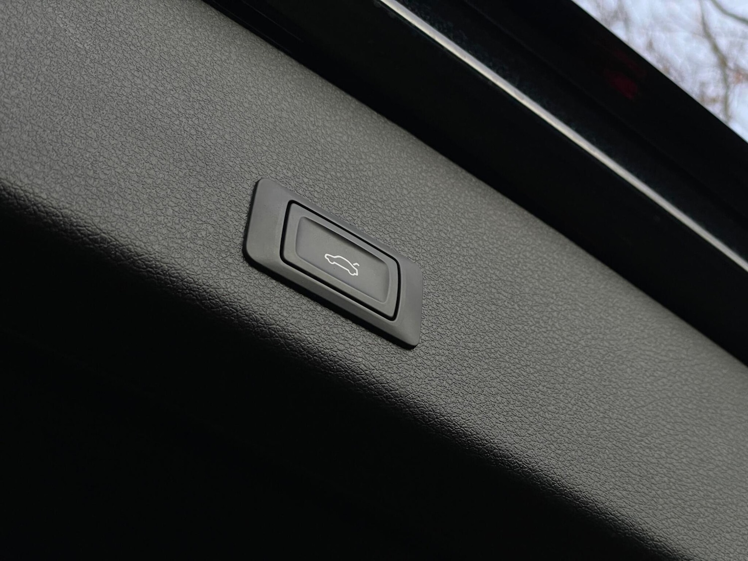 Used Audi e-tron 2020 for sale - 76786879: Photo 32