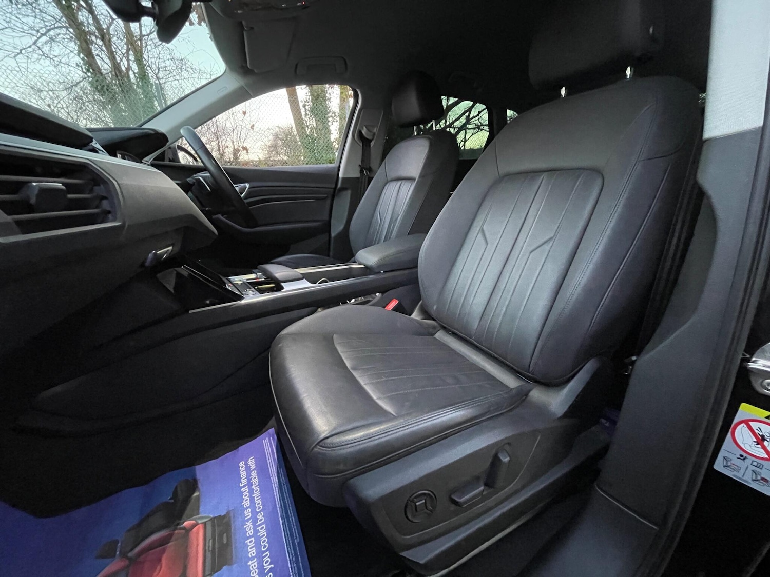 Used Audi e-tron 2020 for sale - 76786879: Photo 63