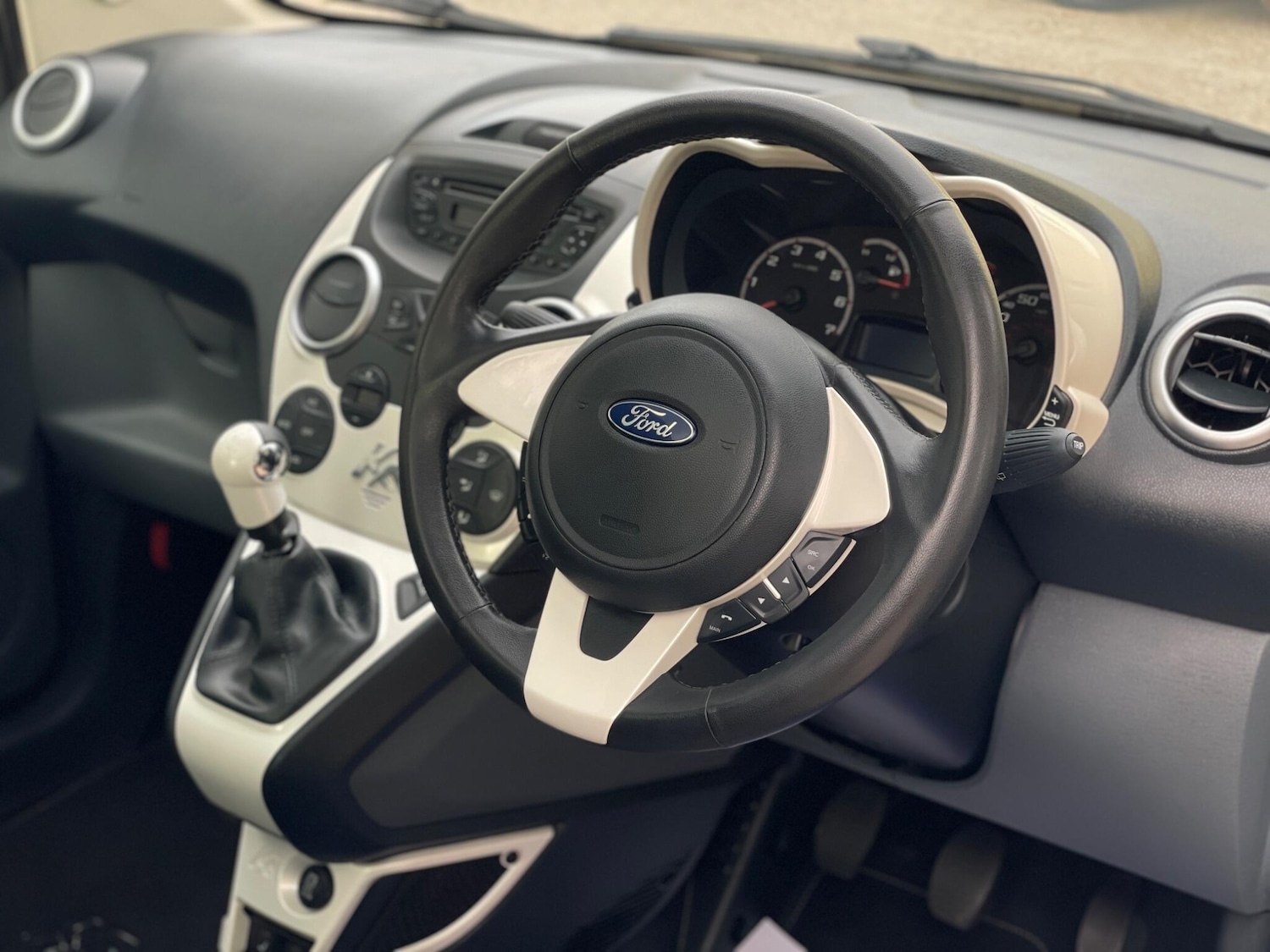 Used Ford Ka 2016 for sale - 76644963: Photo 34
