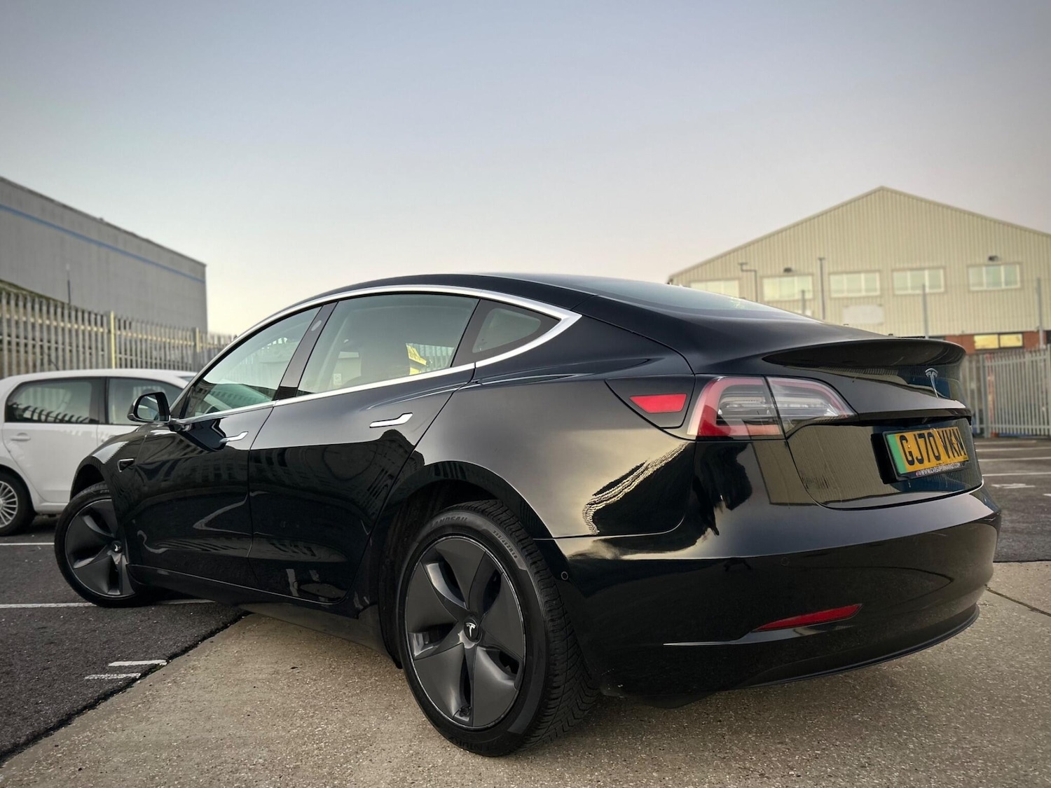 Used Tesla Model 3 2020 for sale - 76786492: Photo 3