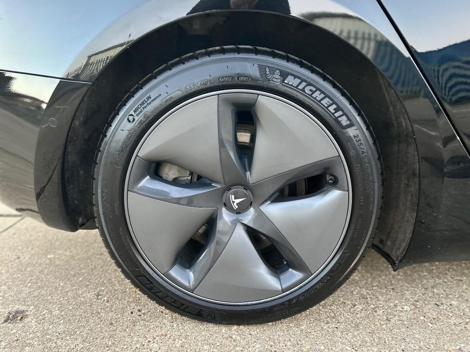 Used Tesla Model 3 2020 for sale - 76786492: Photo 6