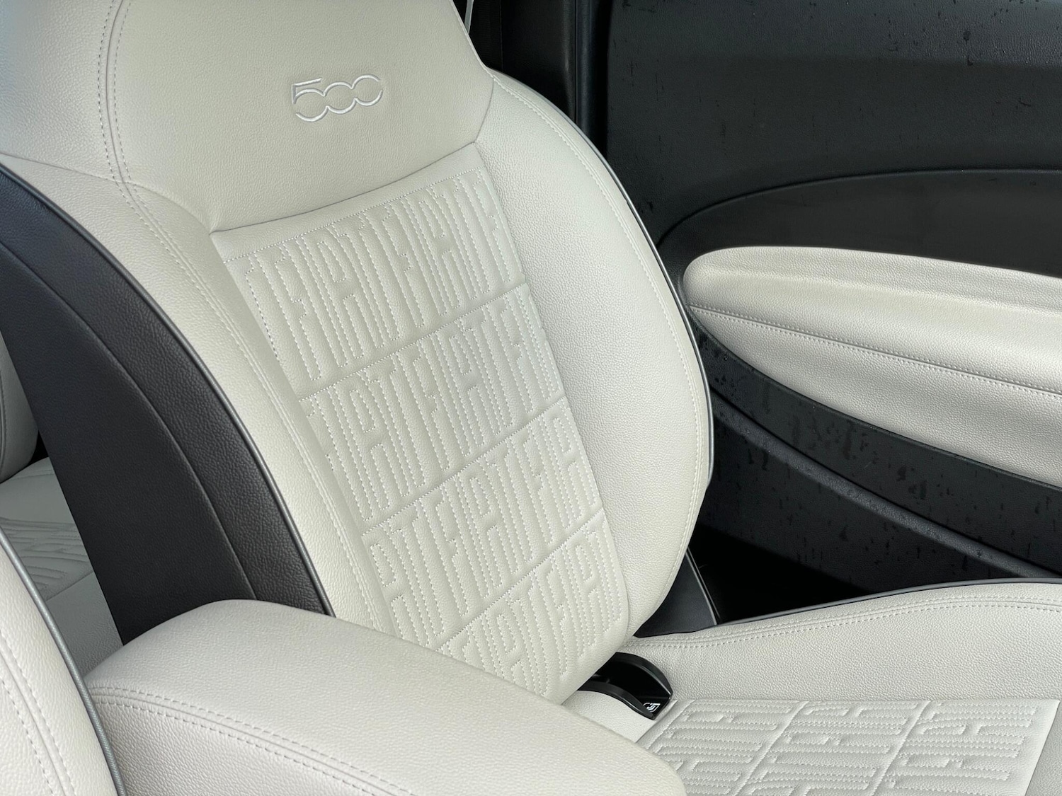 Used Fiat 500 2022 for sale - 76647658: Photo 89