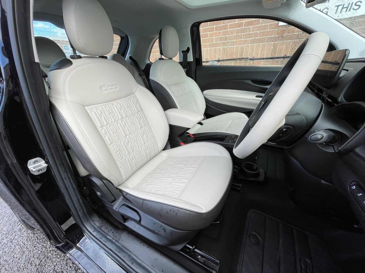 Used Fiat 500 2022 for sale - 76647658: Photo 90