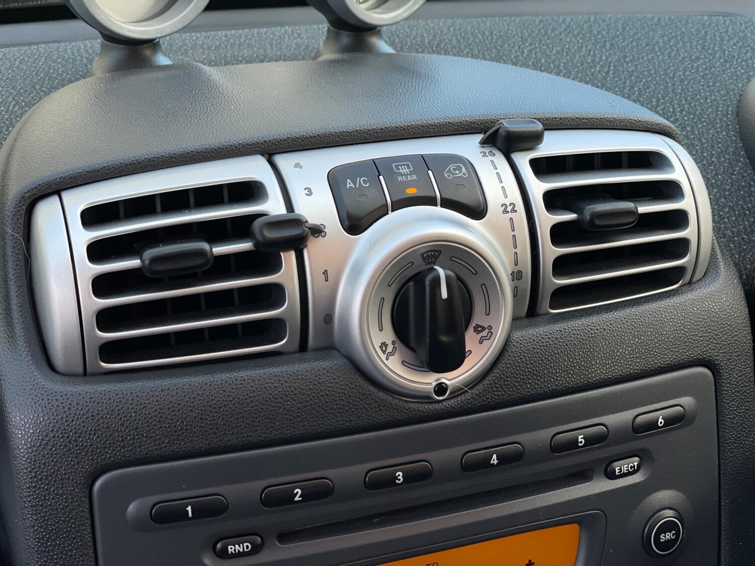 Used smart fortwo 2009 for sale - 76839279: Photo 96