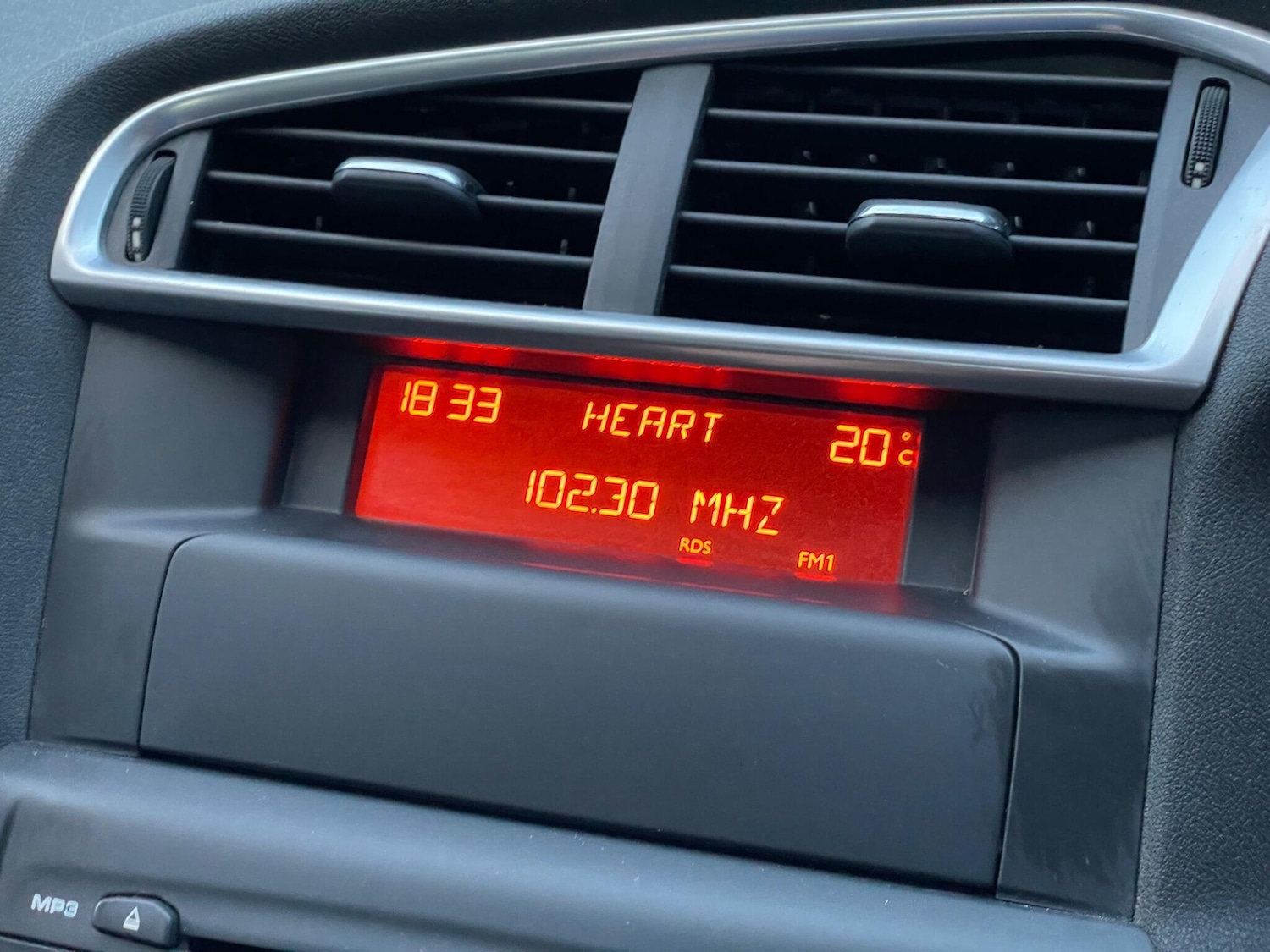 Used Citroen C4 2011 for sale - 76657071: Photo 100