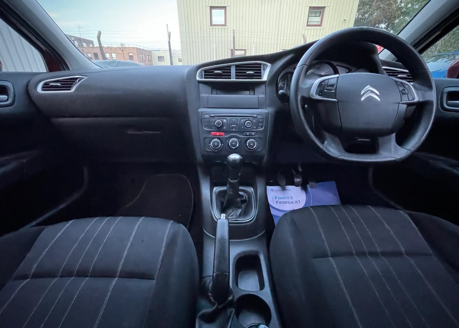 Used Citroen C4 2011 for sale - 76657071: Photo 3