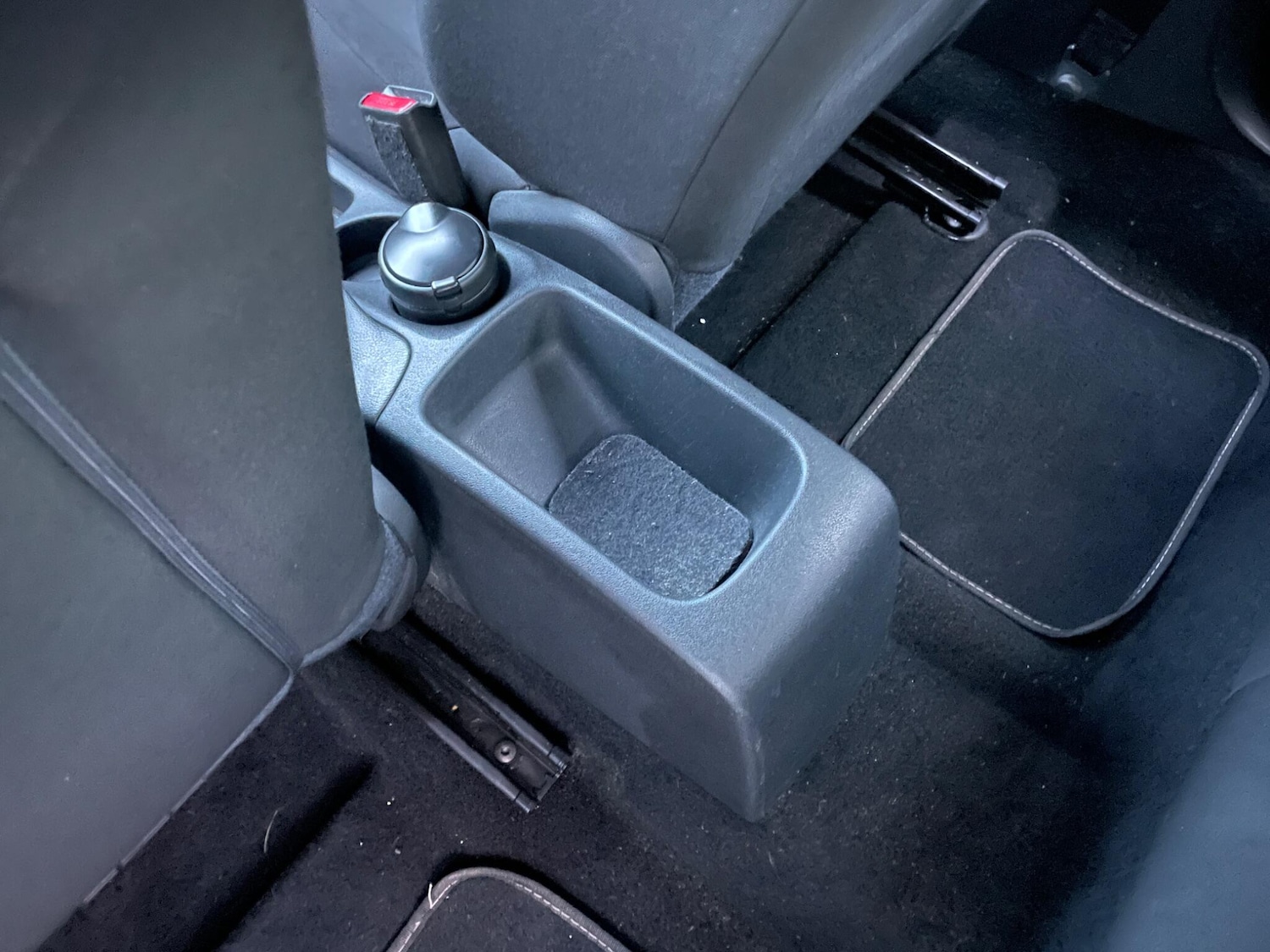 Used Citroen C4 2011 for sale - 76657071: Photo 93