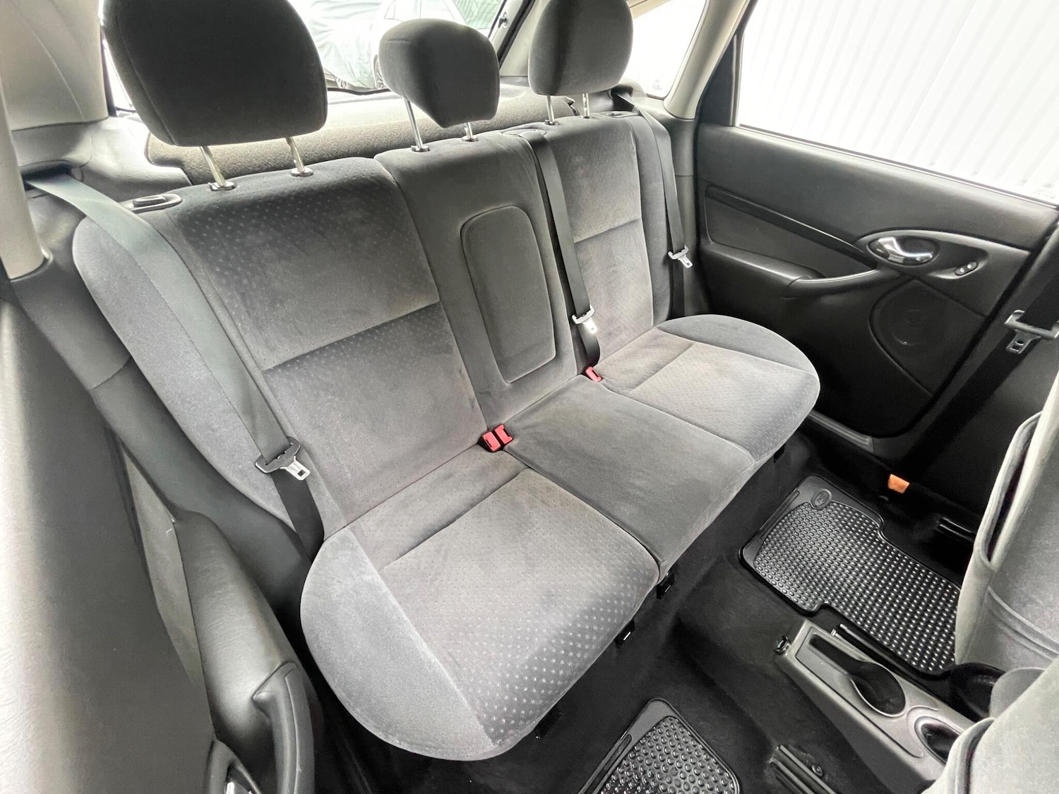 Used Ford Focus 2004 for sale - 76657331: Photo 10