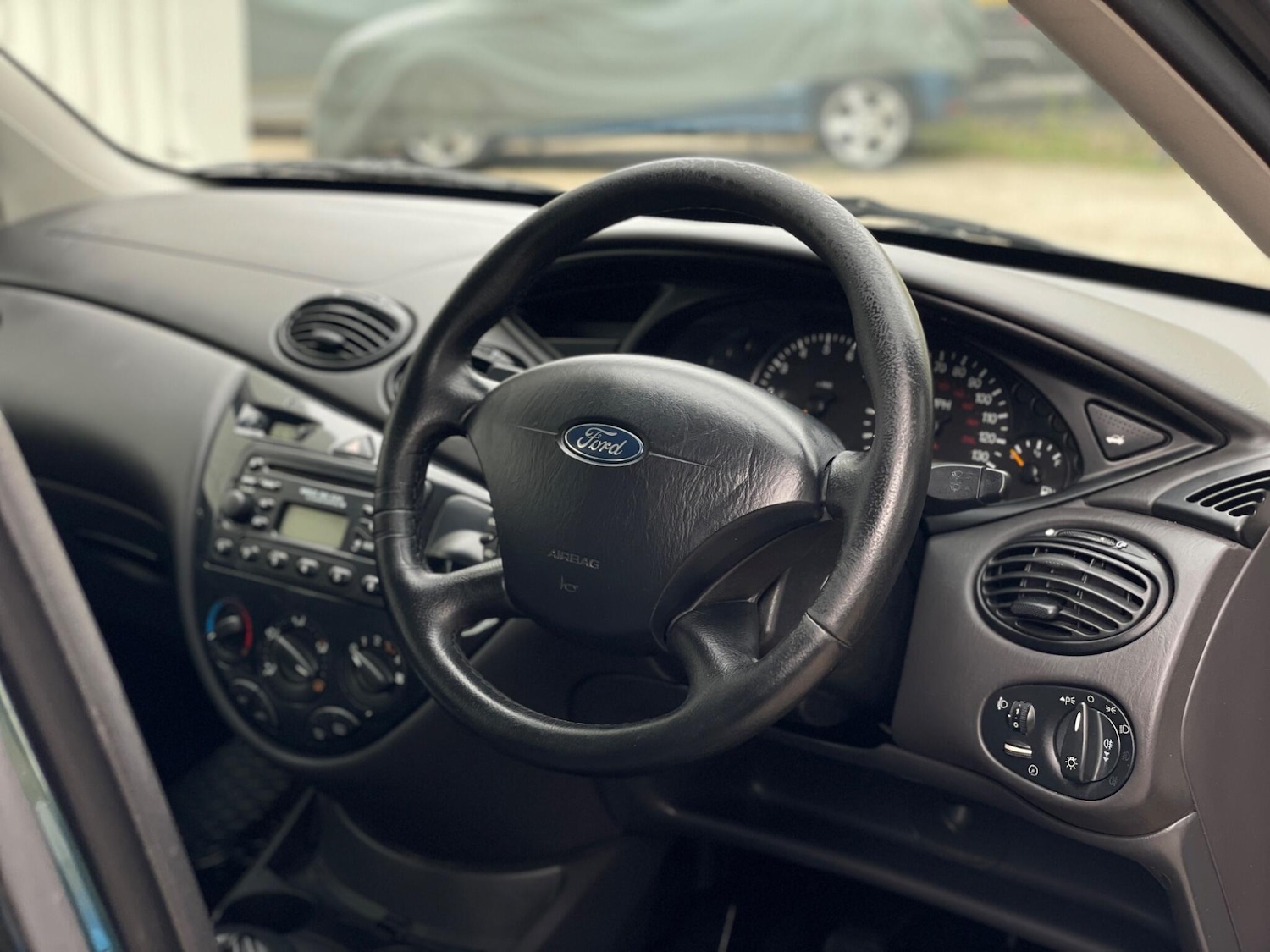 Used Ford Focus 2004 for sale - 76657331: Photo 16