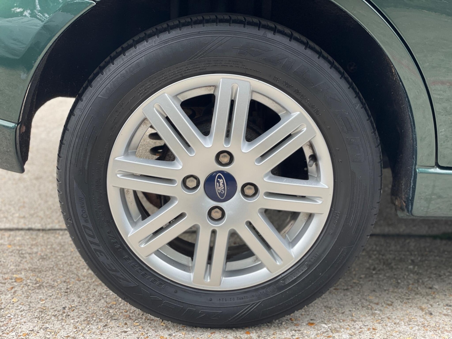 Used Ford Focus 2004 for sale - 76657331: Photo 64