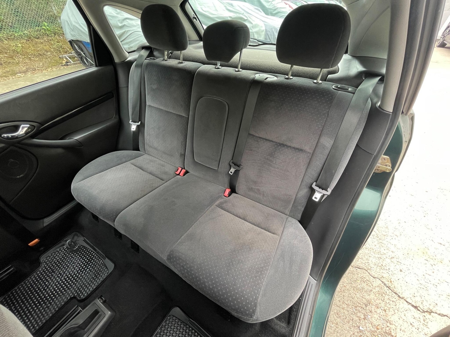 Used Ford Focus 2004 for sale - 76657331: Photo 86