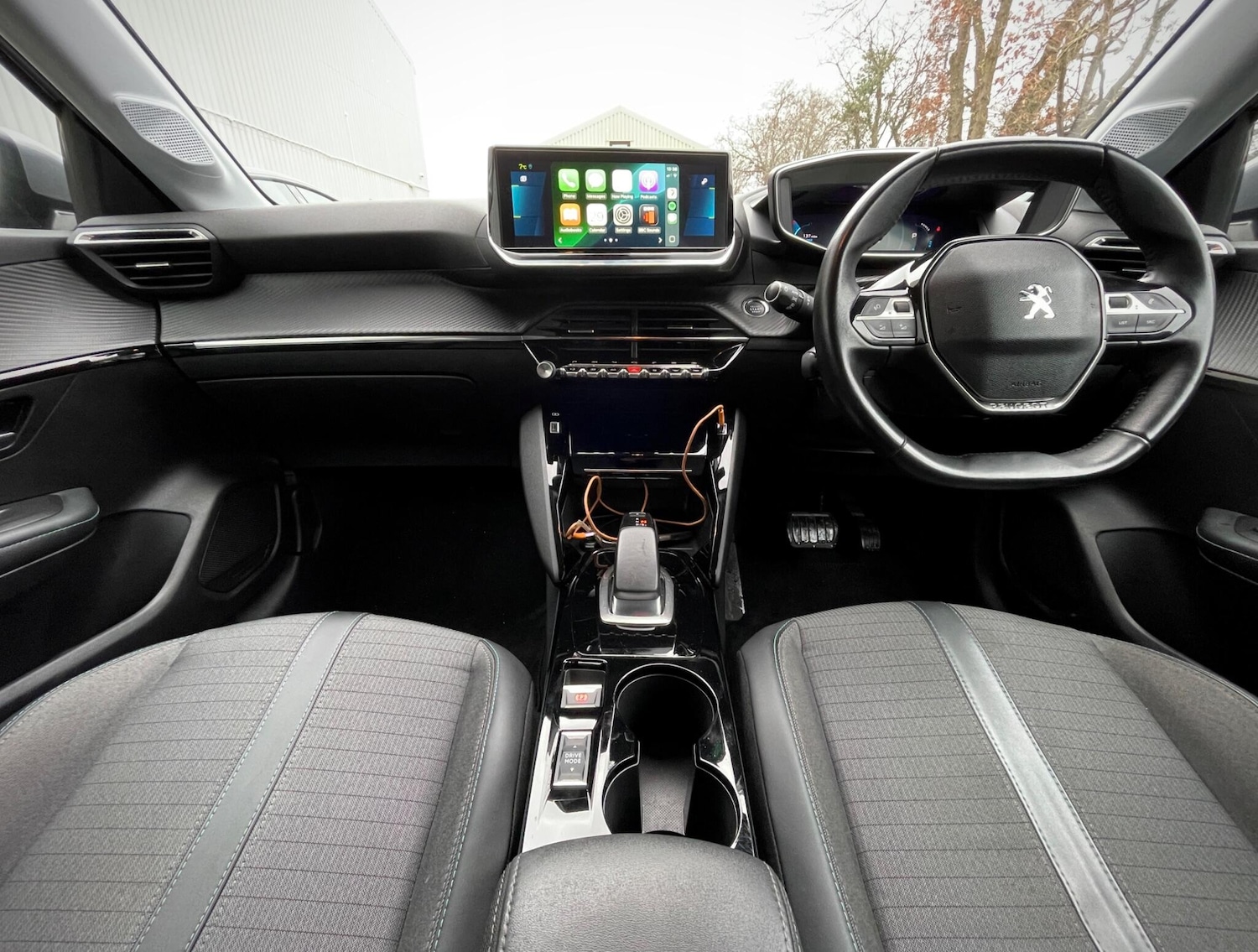 Used Peugeot E-208 2020 for sale - 77238520: Photo 4
