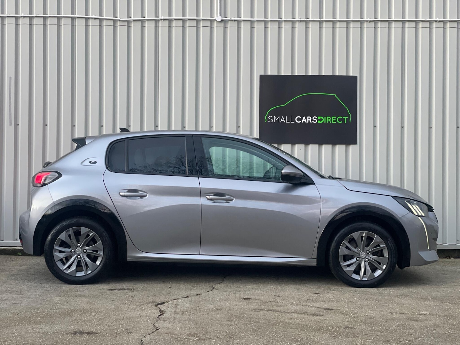 Used Peugeot E-208 2020 for sale - 77238520: Photo 6