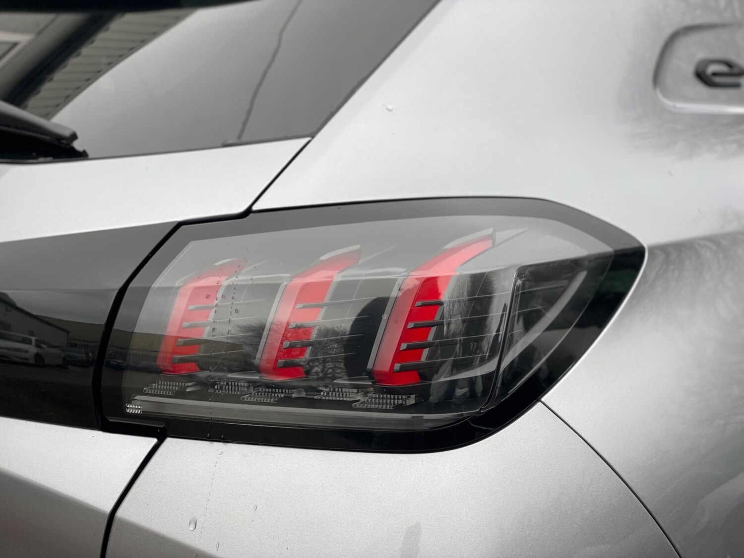 Used Peugeot E-208 2020 for sale - 77238520: Photo 88