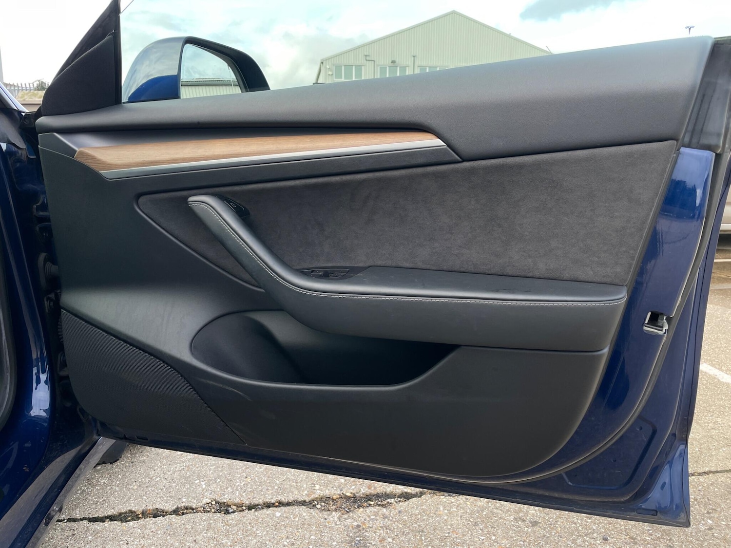 Used Tesla Model 3 2021 for sale - 77586825: Photo 78