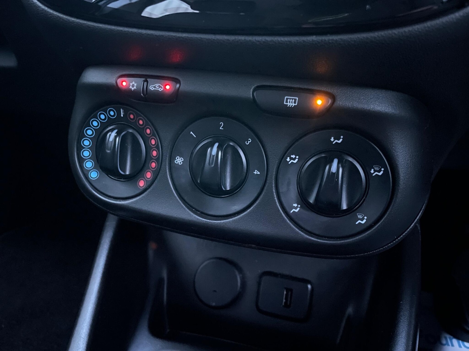 Used Vauxhall Corsa 2017 for sale - 77237615: Photo 62