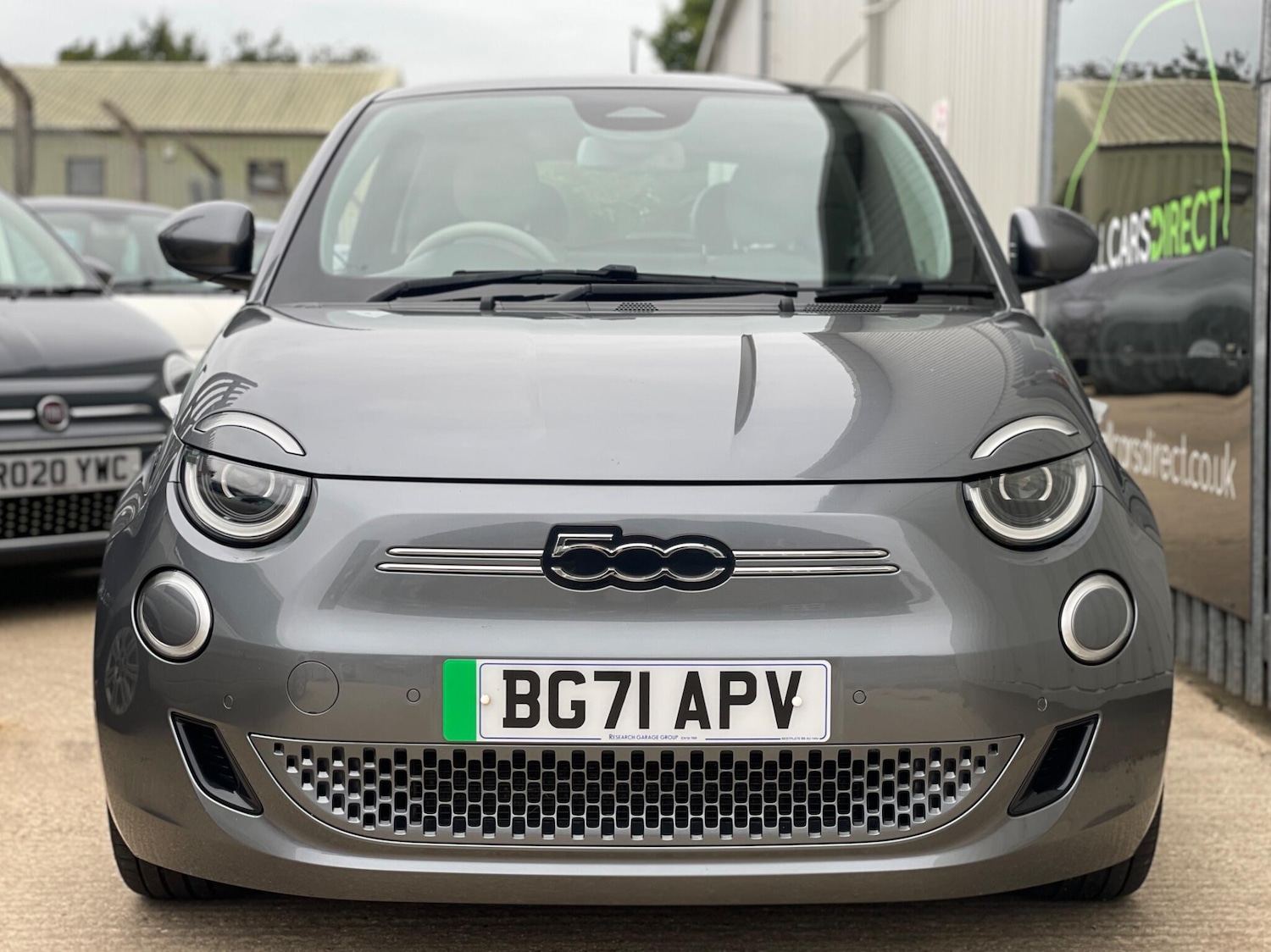 Used Fiat 500 2021 for sale - 76647650: Photo 2