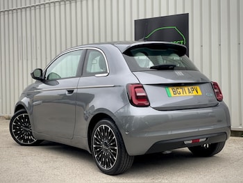 Used Fiat 500 2021 for sale - 76647650: Photo