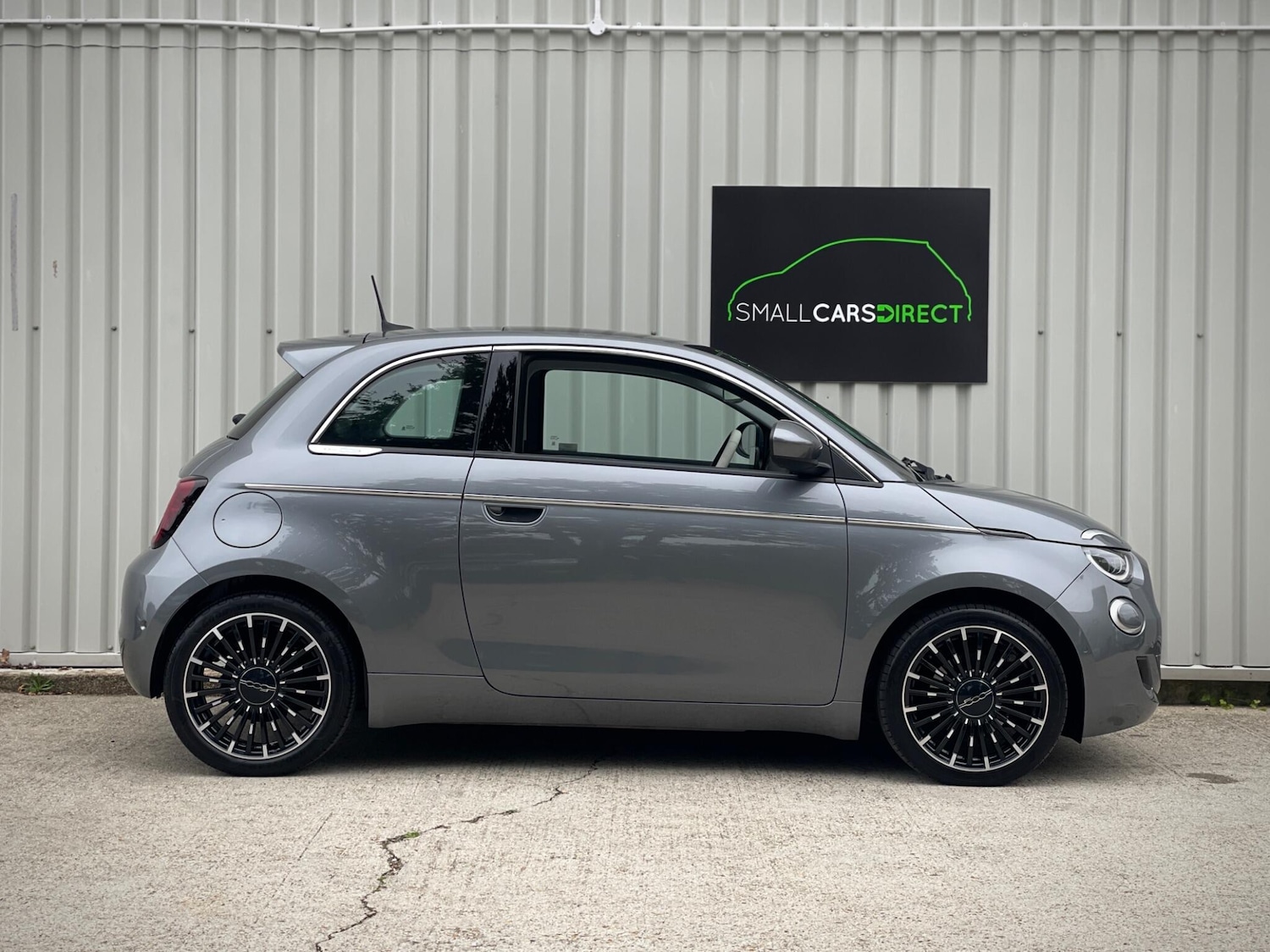 Used Fiat 500 2021 for sale - 76647650: Photo 5