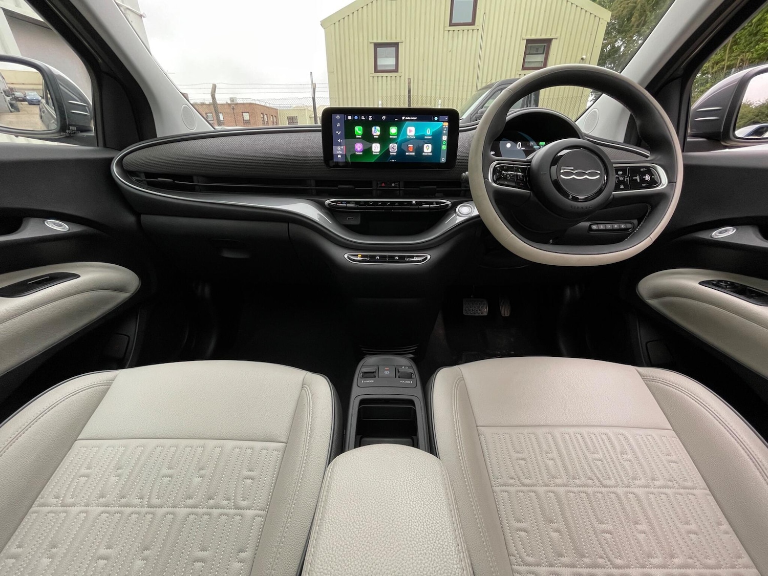 Used Fiat 500 2021 for sale - 76647650: Photo 6