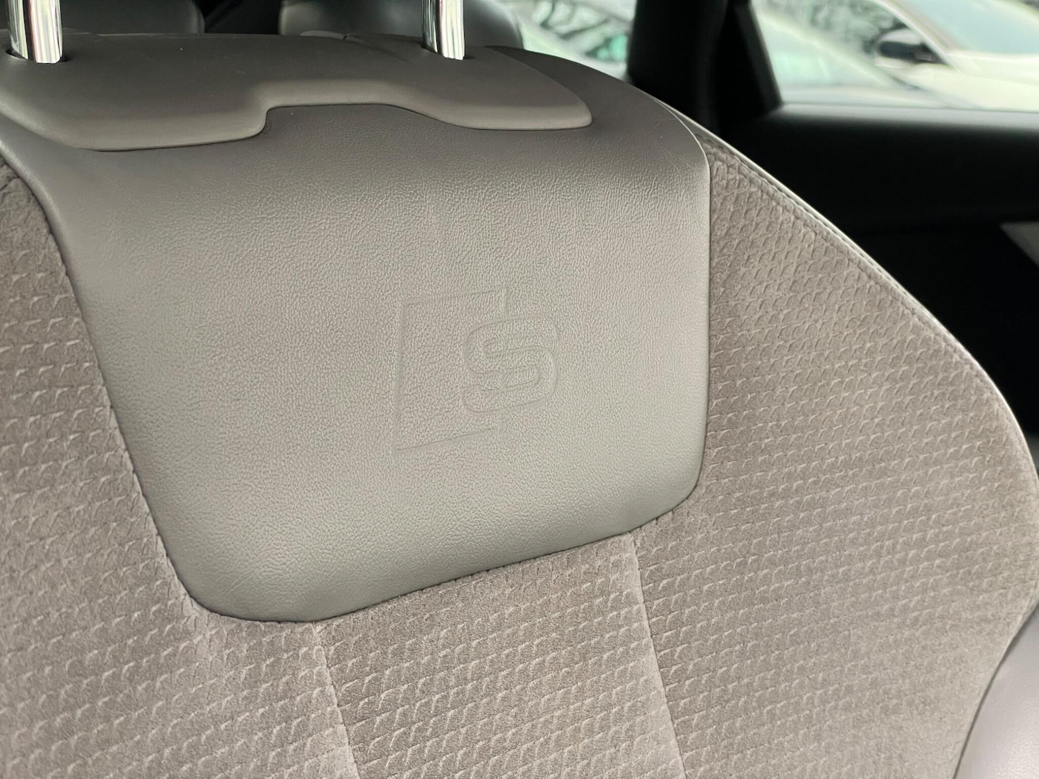 Used Audi A4 Avant 2016 for sale - 76992305: Photo 69