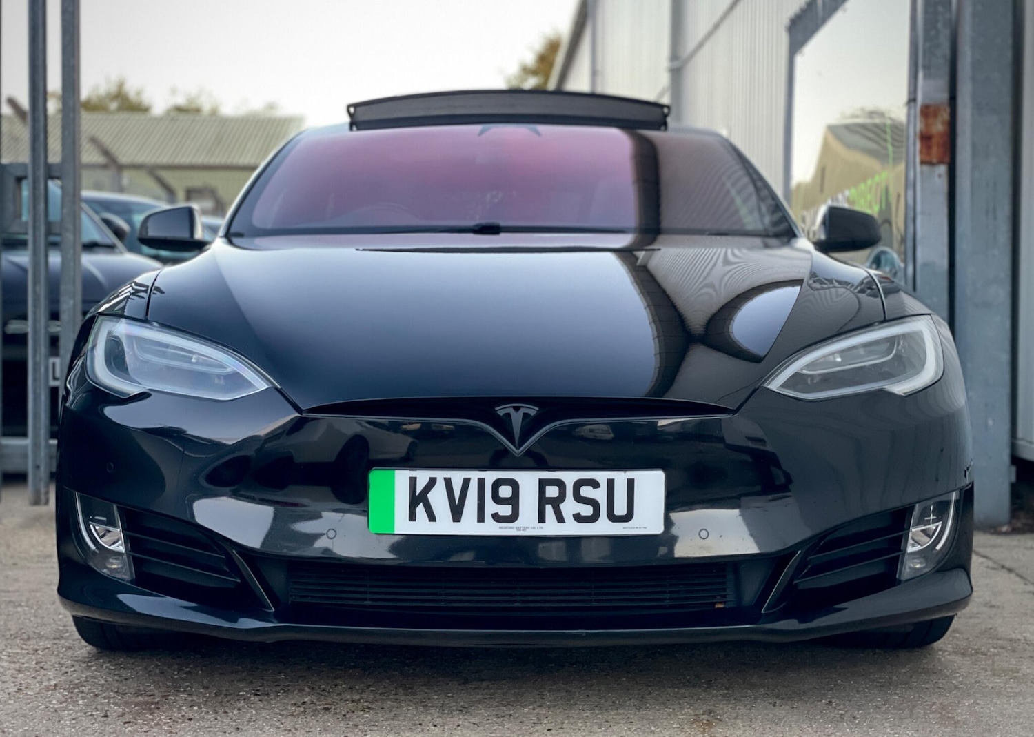 Used Tesla Model S 2019 for sale - 76645795: Photo 6