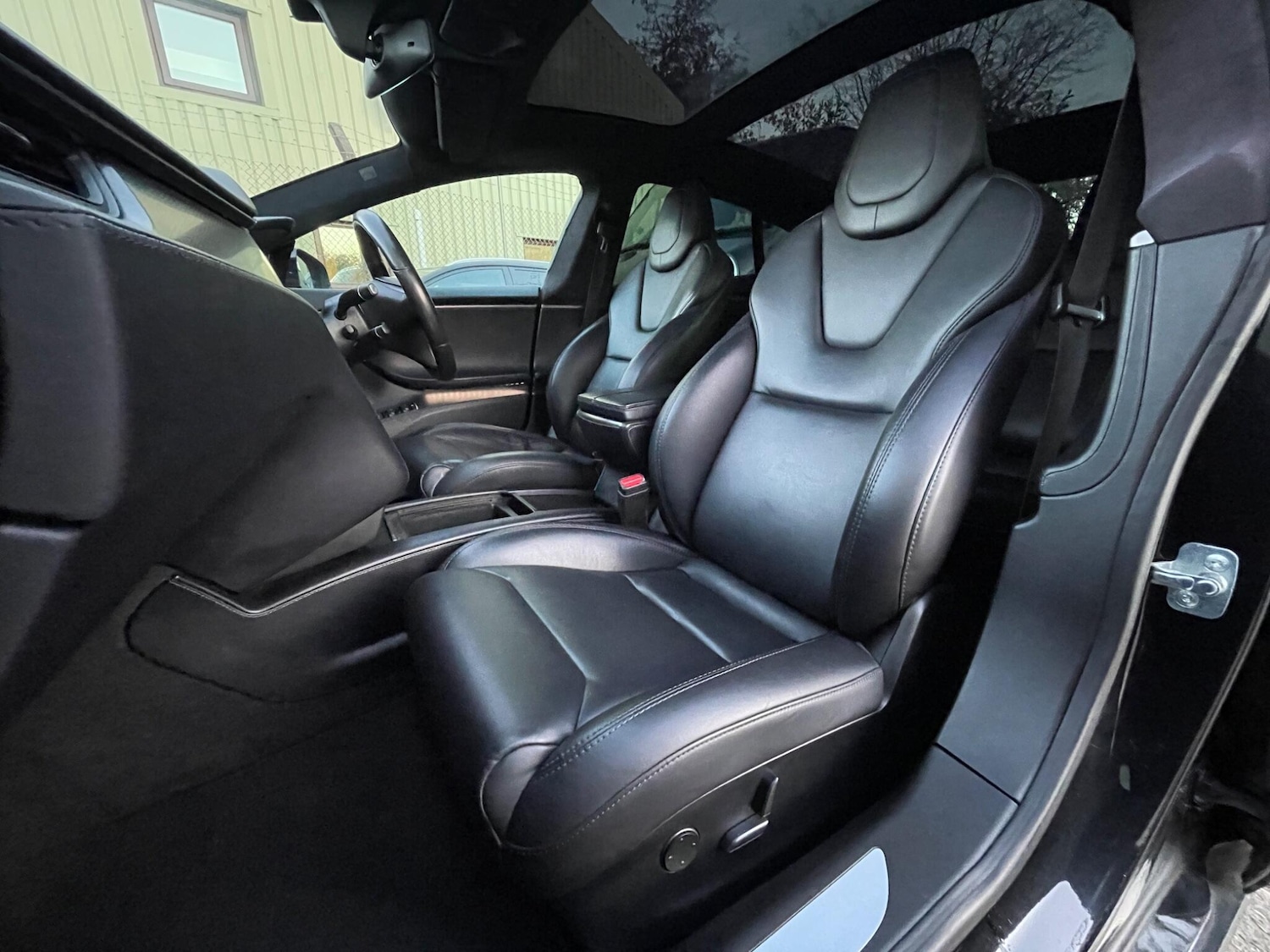 Used Tesla Model S 2019 for sale - 76645795: Photo 70