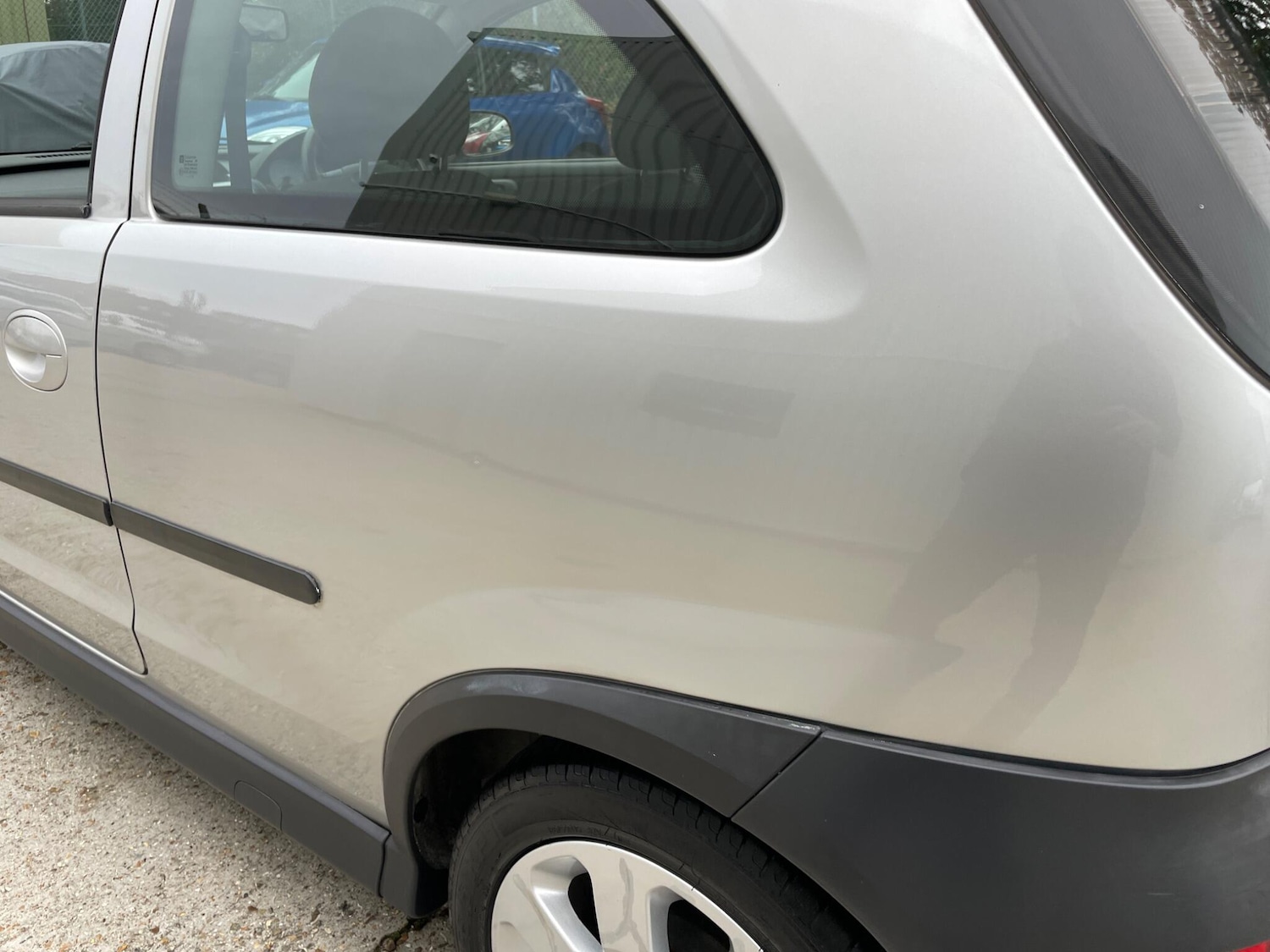 Used Vauxhall Corsa 2003 for sale - 76647640: Photo 33