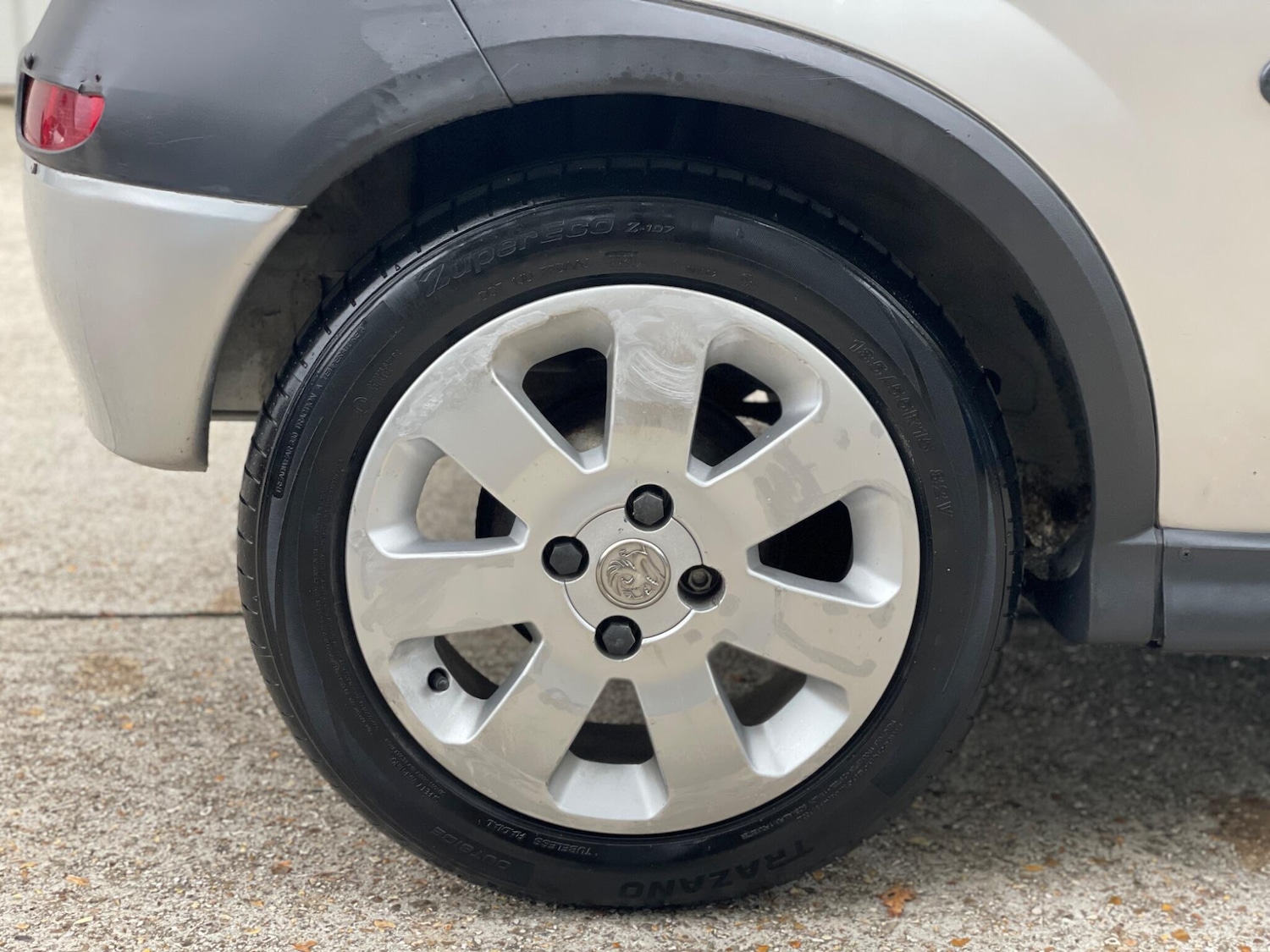 Used Vauxhall Corsa 2003 for sale - 76647640: Photo 44