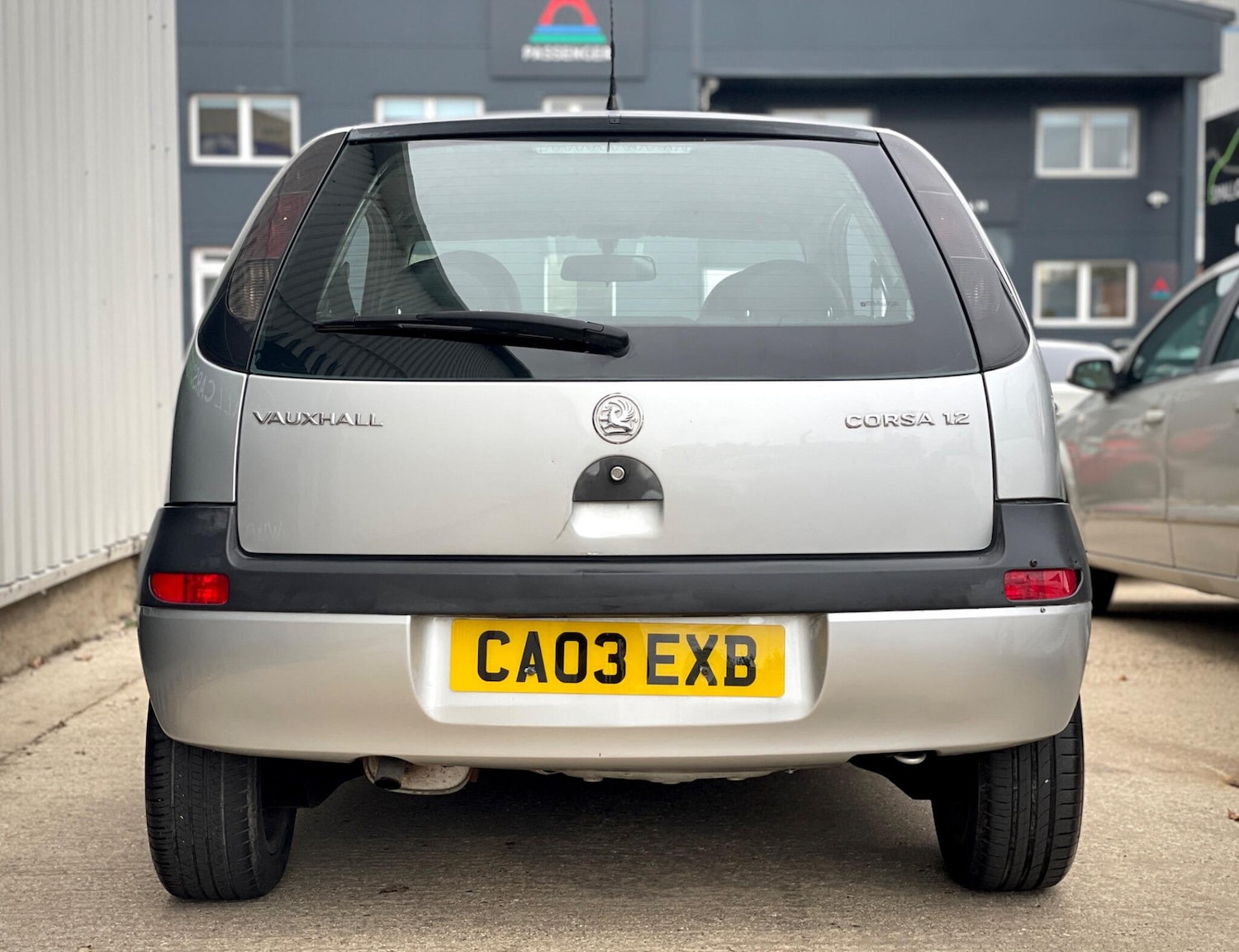 Used Vauxhall Corsa 2003 for sale - 76647640: Photo 6