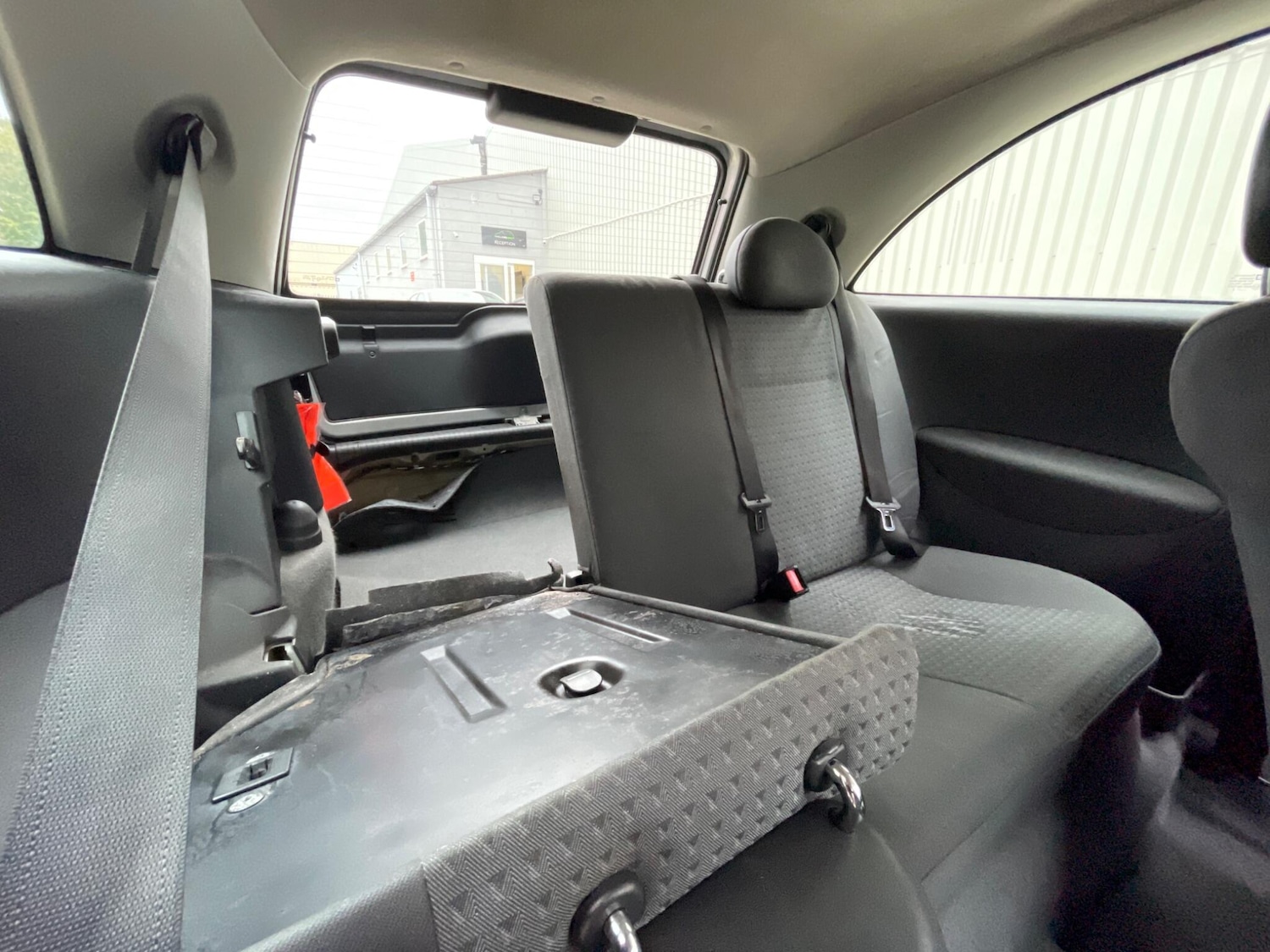 Used Vauxhall Corsa 2003 for sale - 76647640: Photo 82