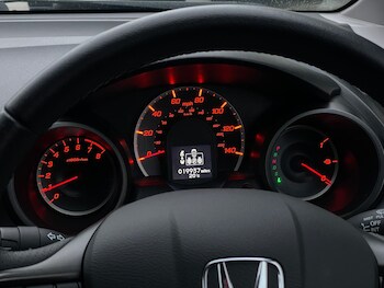 Used Honda Jazz 2014 for sale - 77537943: Photo