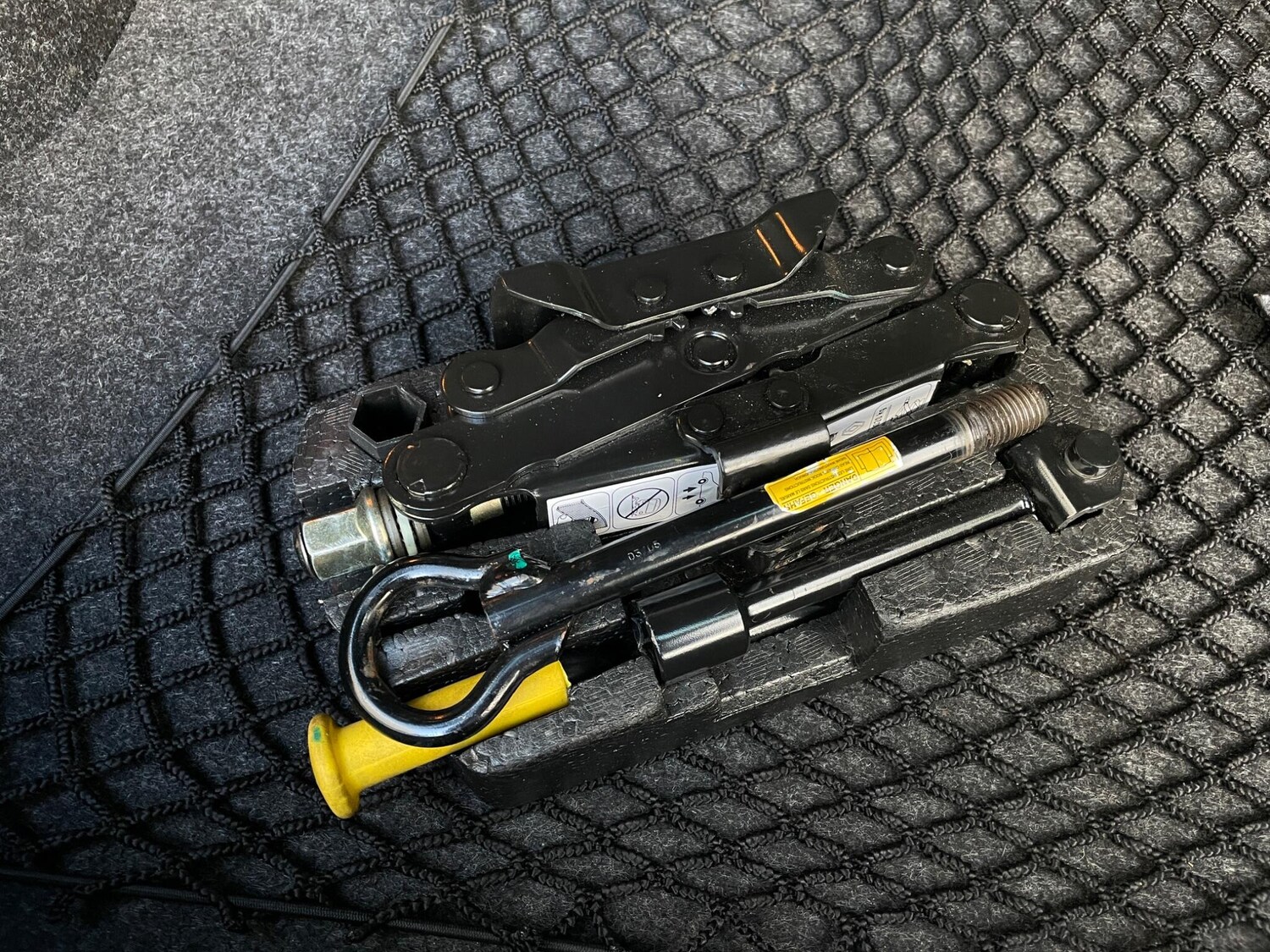 Used Renault Clio for sale - 77586793: Photo 71