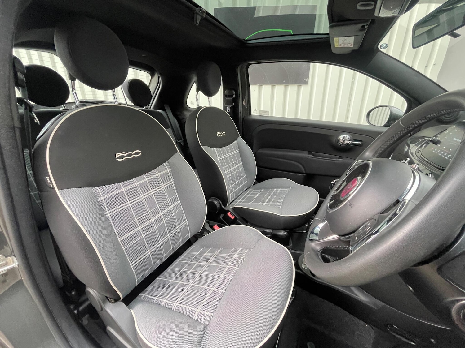 Used Fiat 500 2021 for sale - 76647643: Photo 5