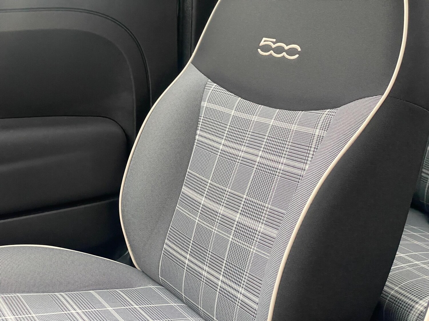 Used Fiat 500 2021 for sale - 76647643: Photo 73