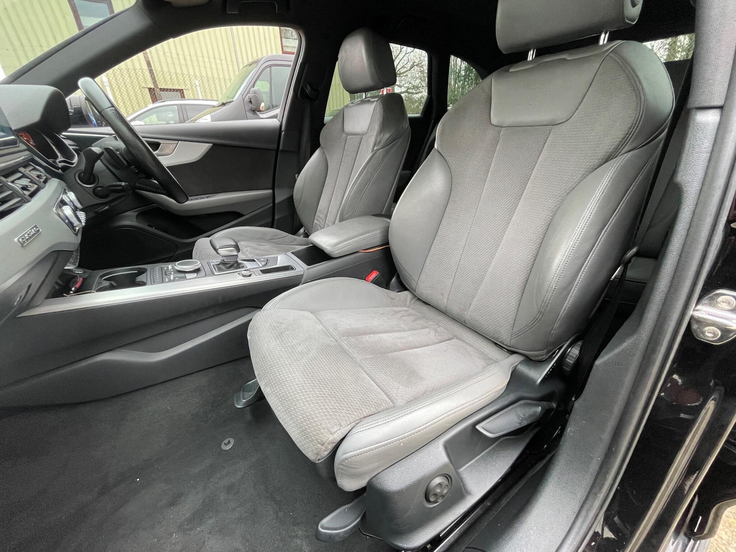 Used Audi A4 2016 for sale - 77559574: Photo 10