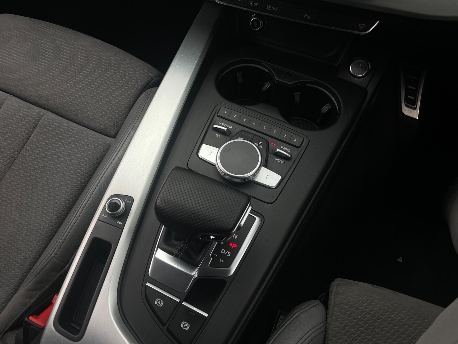 Used Audi A4 2016 for sale - 77559574: Photo 98