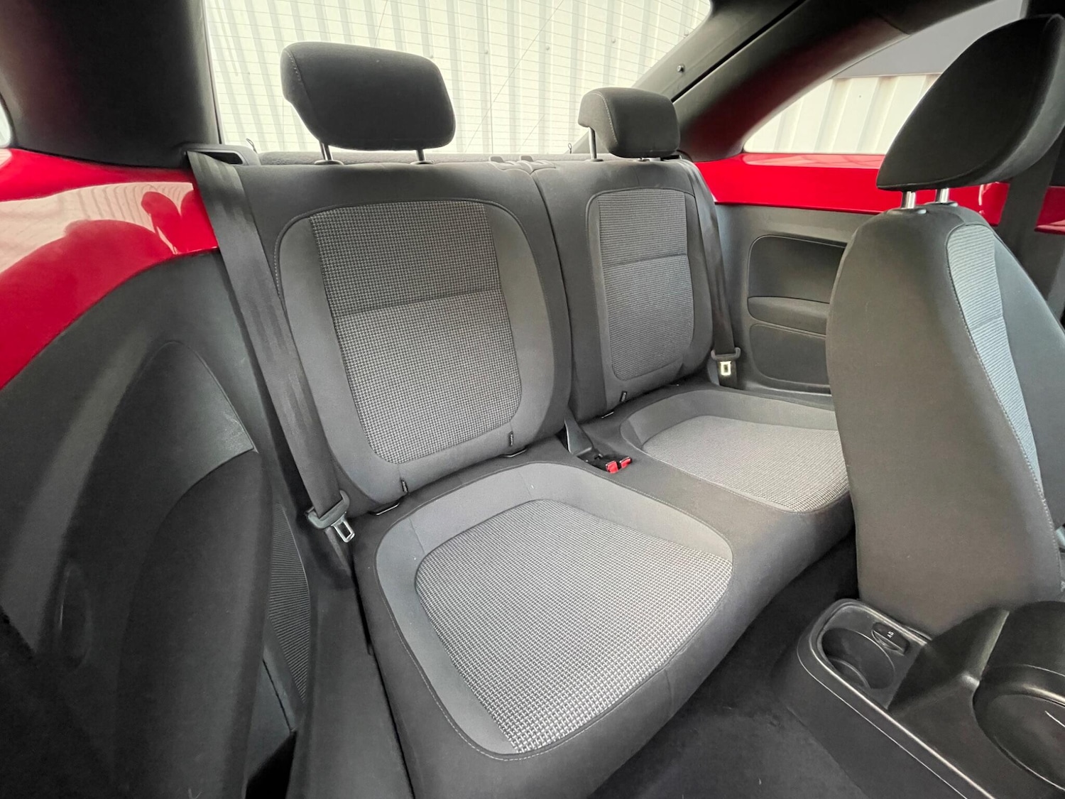 Used Volkswagen Beetle 2012 for sale - 76996952: Photo 23