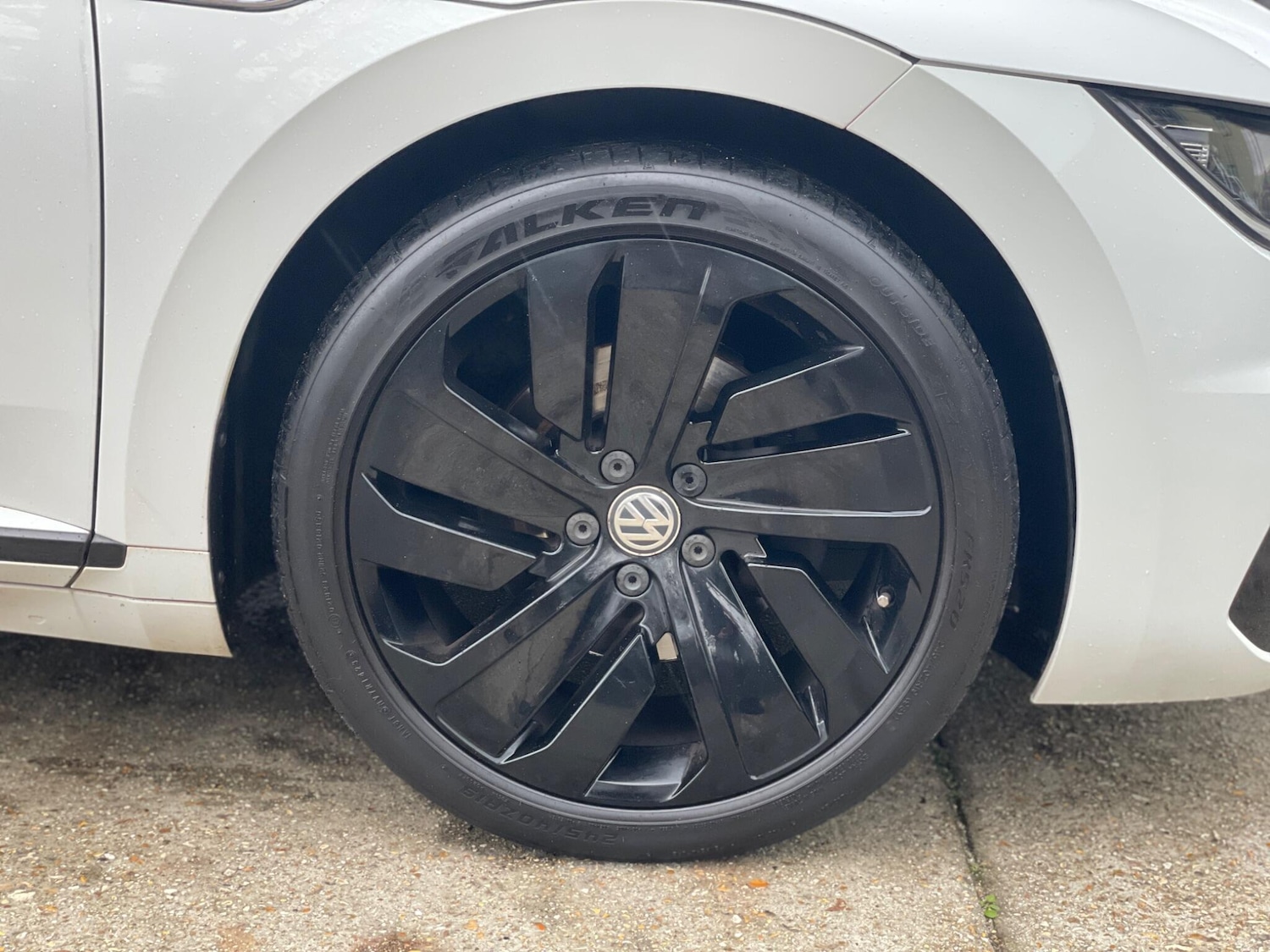 Used Volkswagen Arteon 2017 for sale - 76667361: Photo 85