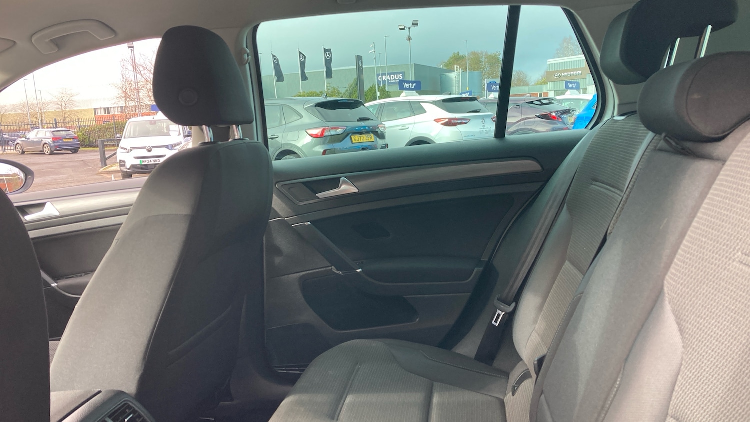 Used Volkswagen Golf 2019 for sale - 77445587: Photo 16