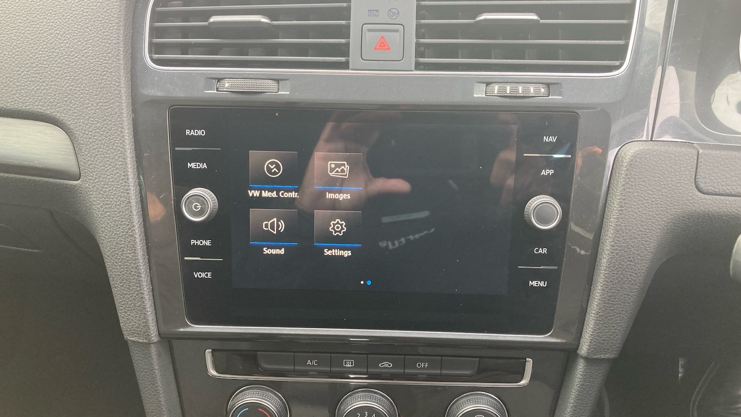 Used Volkswagen Golf 2019 for sale - 77445587: Photo 27