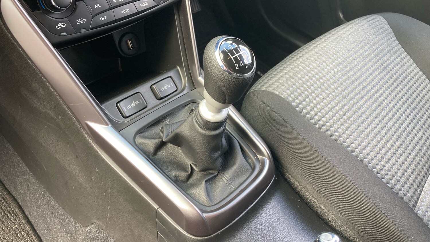 Used Suzuki SX4 S-Cross 2023 for sale - 78054186: Photo 13