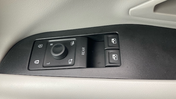 Used Ford Explorer 2025 for sale - 76205986: Photo 21