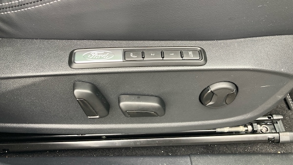 Used Ford Explorer 2025 for sale - 76205986: Photo 38
