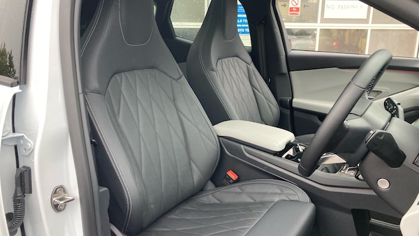 Used Ford Explorer 2025 for sale - 76205986: Photo 40