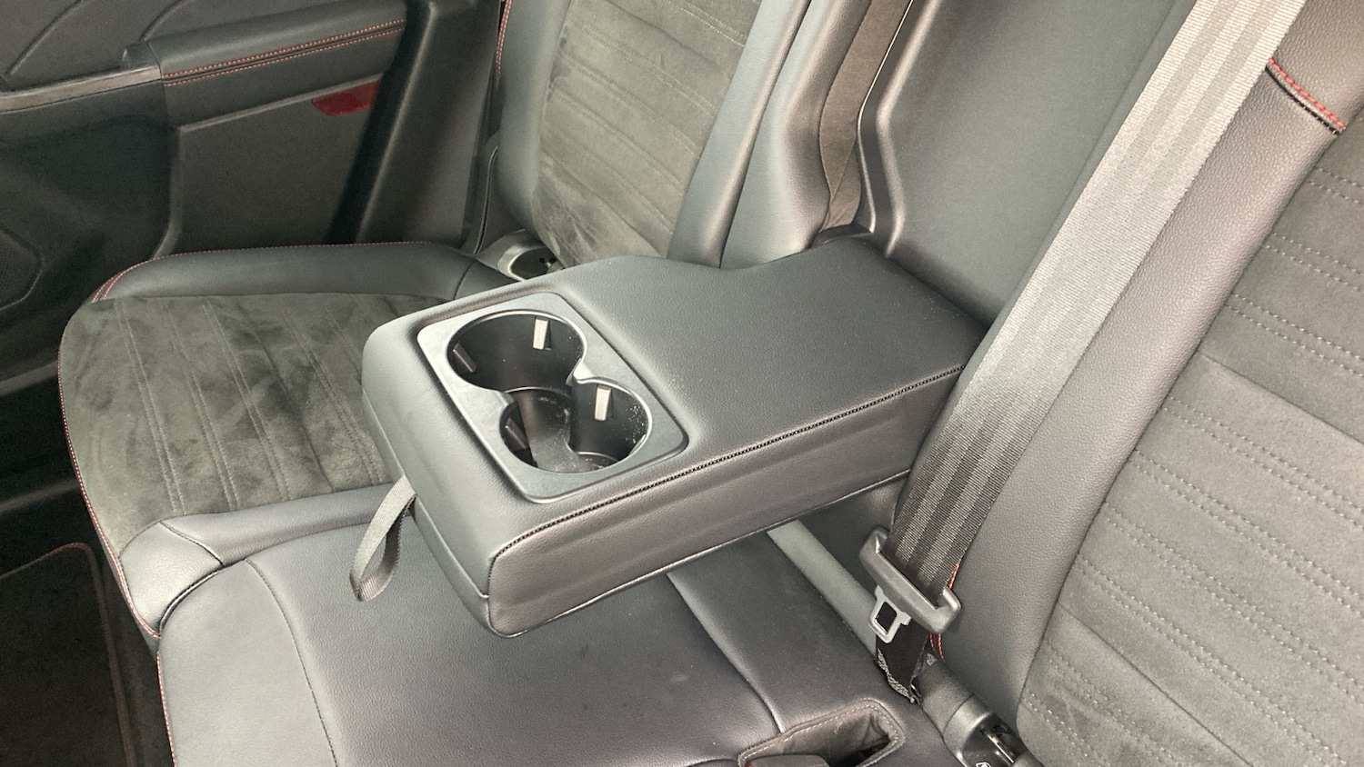 Used Ford Kuga 2022 for sale - 77303407: Photo 30